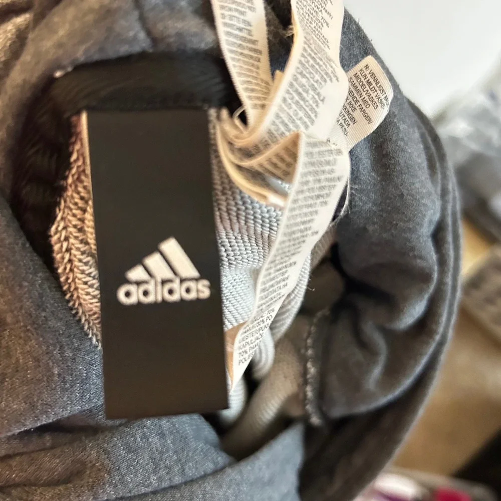 Adidas‎ Mens Medium Hoodie Pullover Sweatshirt Charcoal Gray Badge of Sport Logo